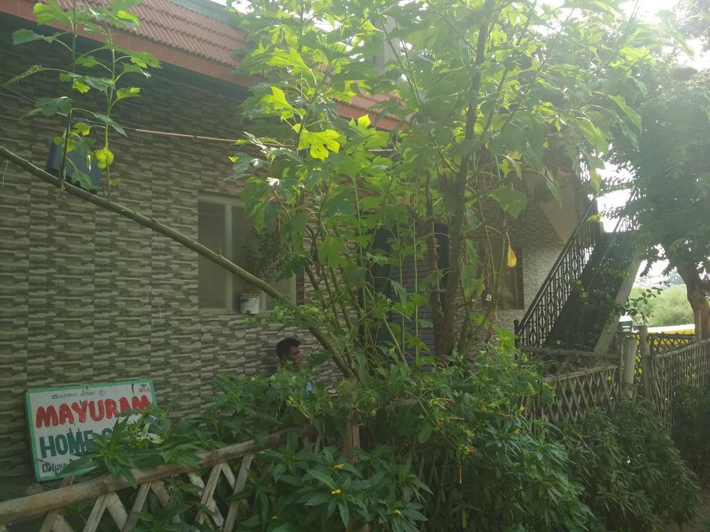 Mayuram Homestay Hampi Bagian luar foto