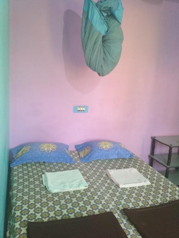 Mayuram Homestay Hampi Bagian luar foto